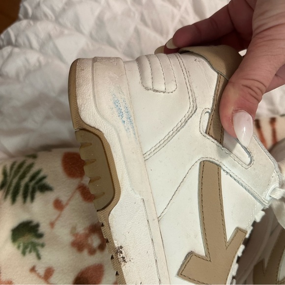 OFF WHITES size 39 - Picture 14 of 14